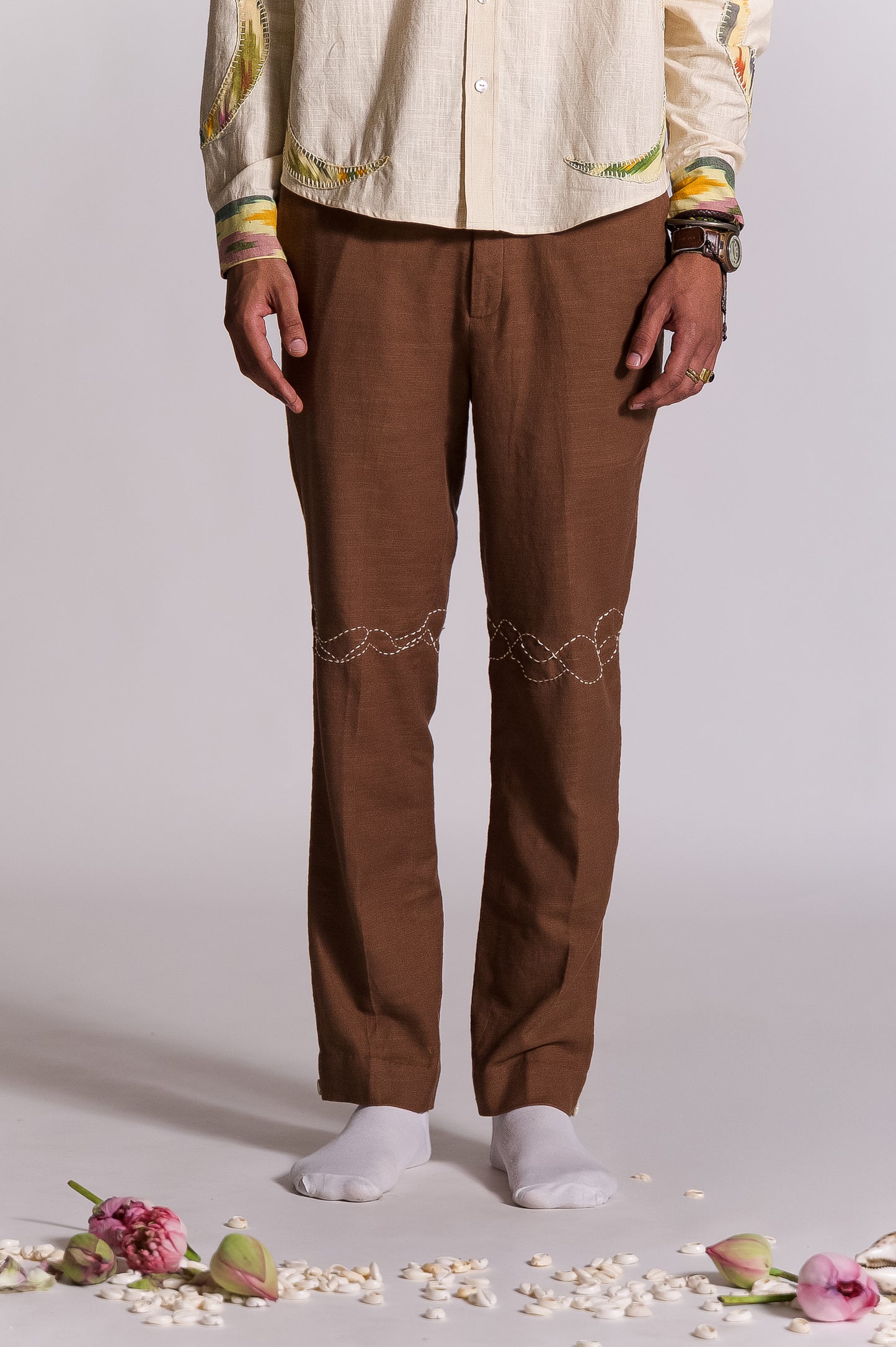 Wave Embroidered Trouser - Brown